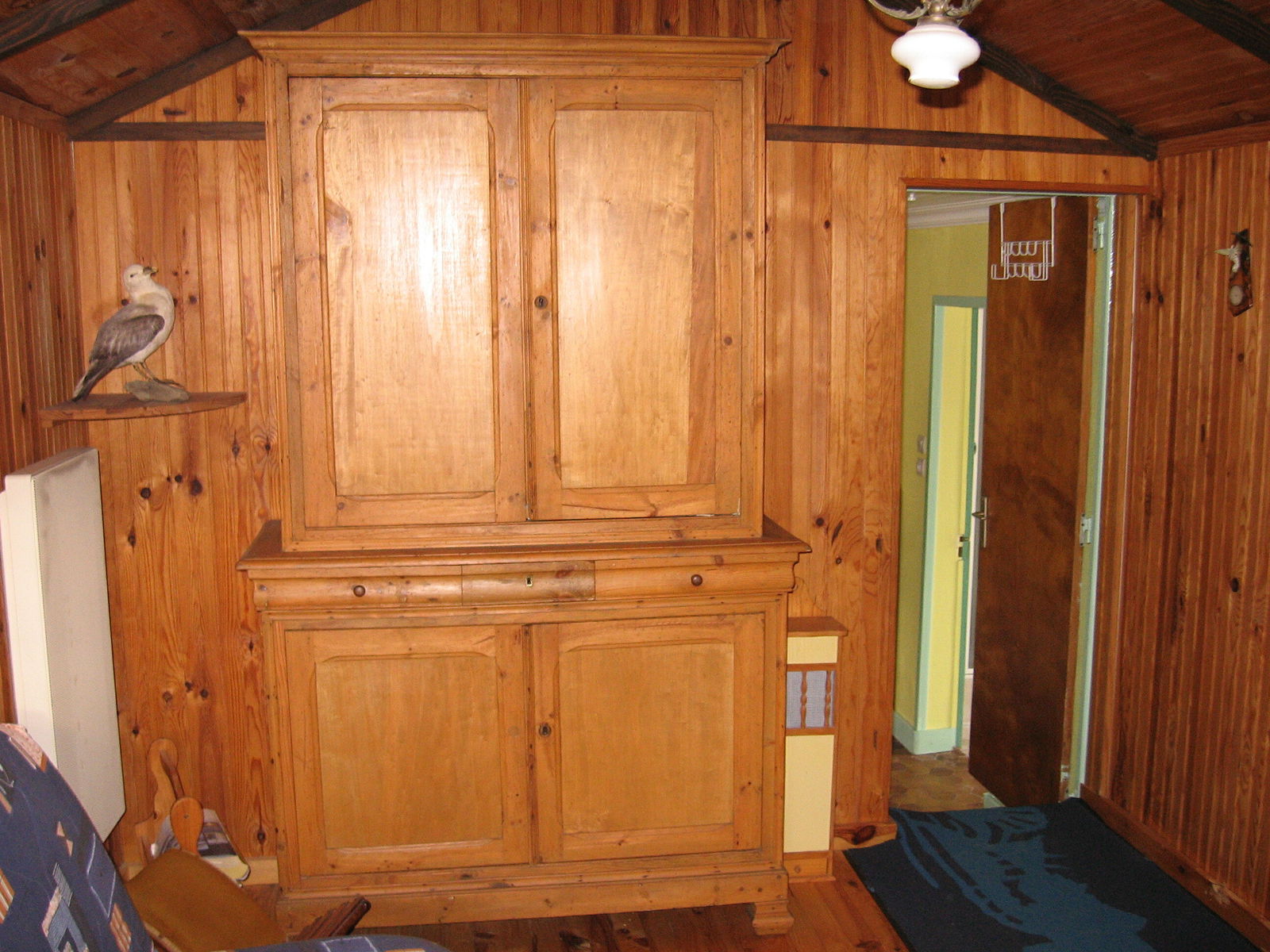 Independent Studio Denneville 81086