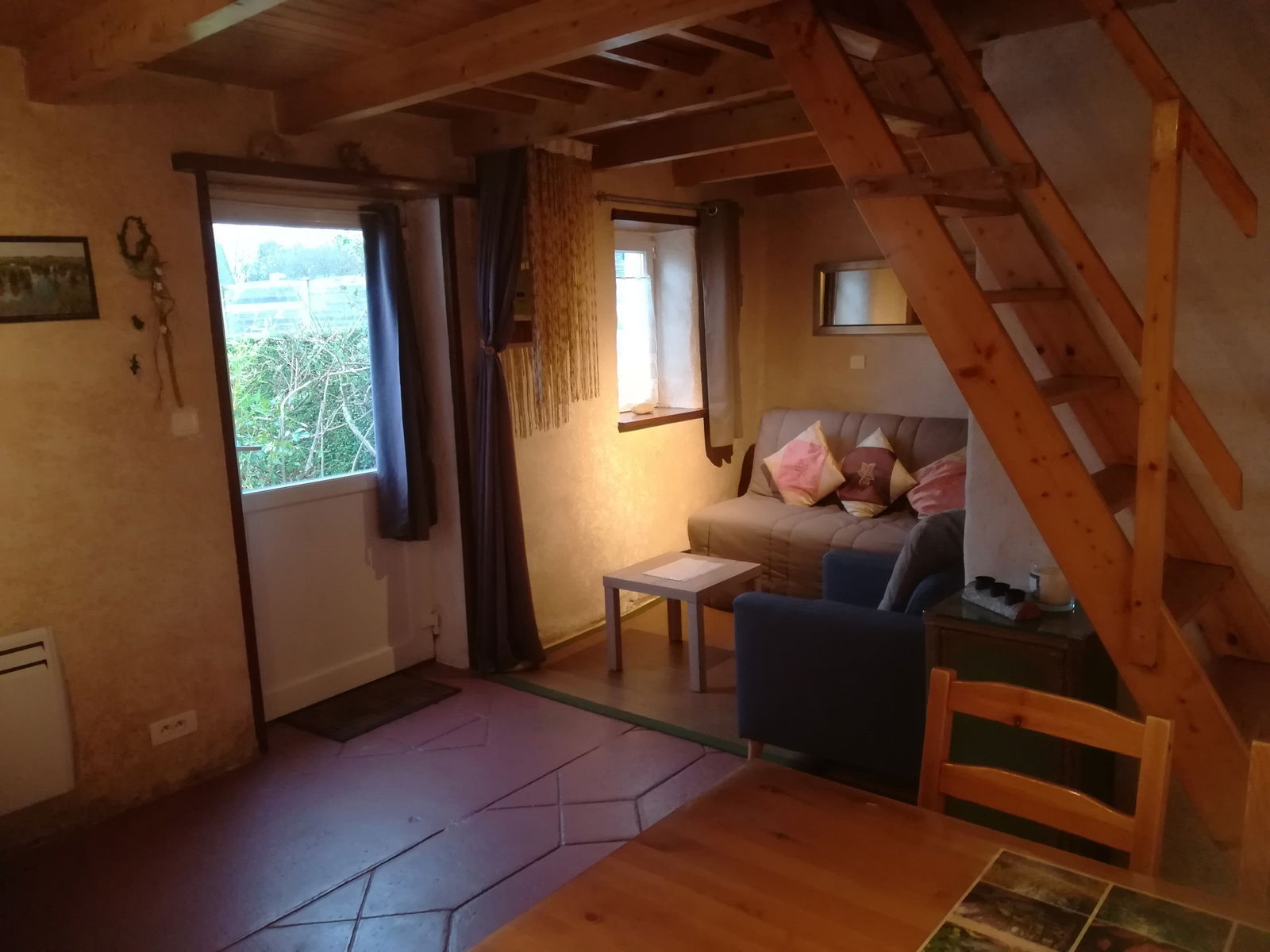 Independent Studio Scrignac 12748