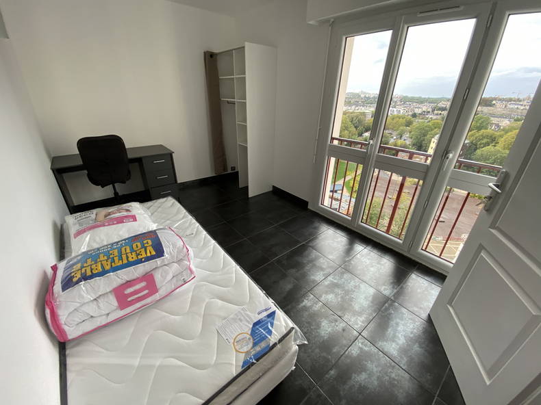 Colocación Saint-Ouen-l'Aumône 251879-1