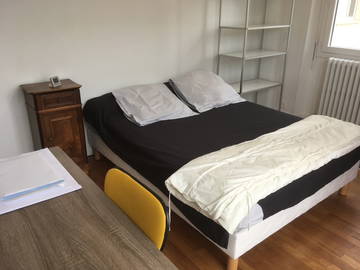 Homestay for rent in Grenoble - photo 1 : Bedroom-1