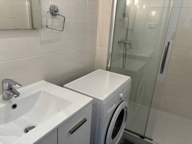 Colocación Ambilly 597414-4