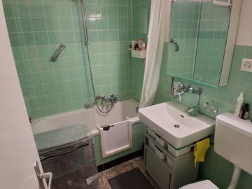 Coliving à louer à Lausanne - photo 4 : salle de bain-4