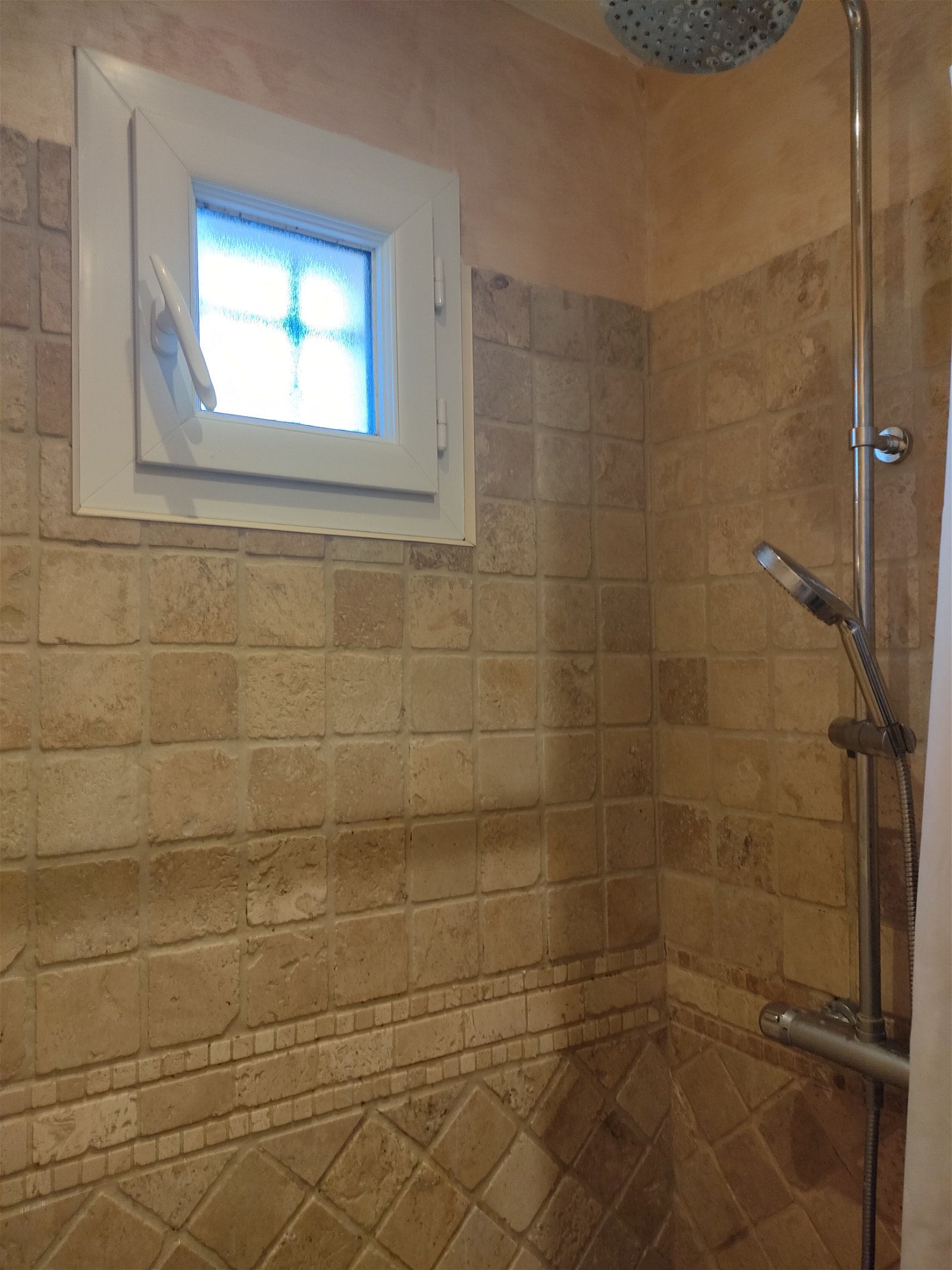 Kotimajoitus Châteauneuf-les-Martigues 265396