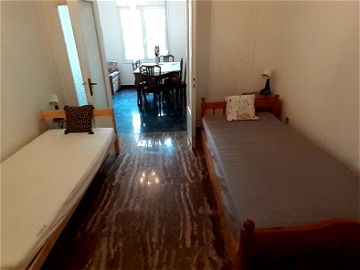 Roomlala | Chambre 2 Lits Simples - NIKAIA > Athènes