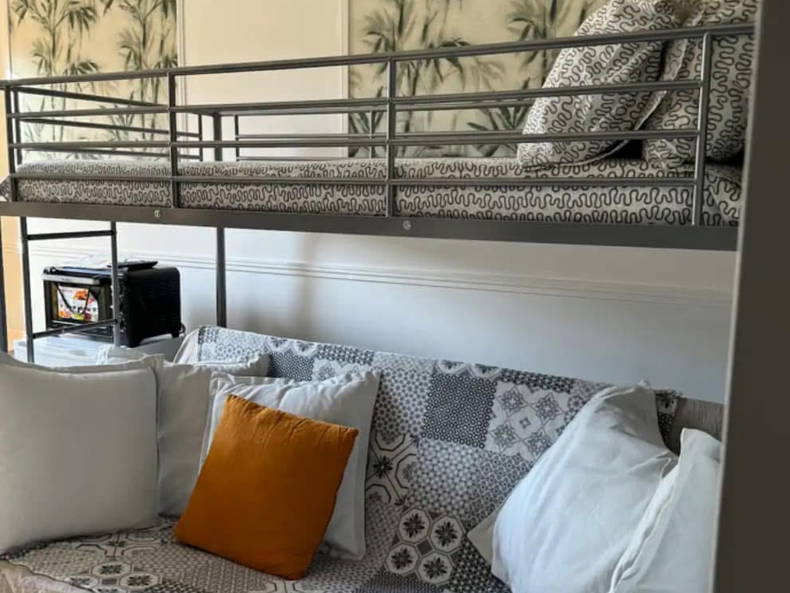 Entire Home Nice 461278-4