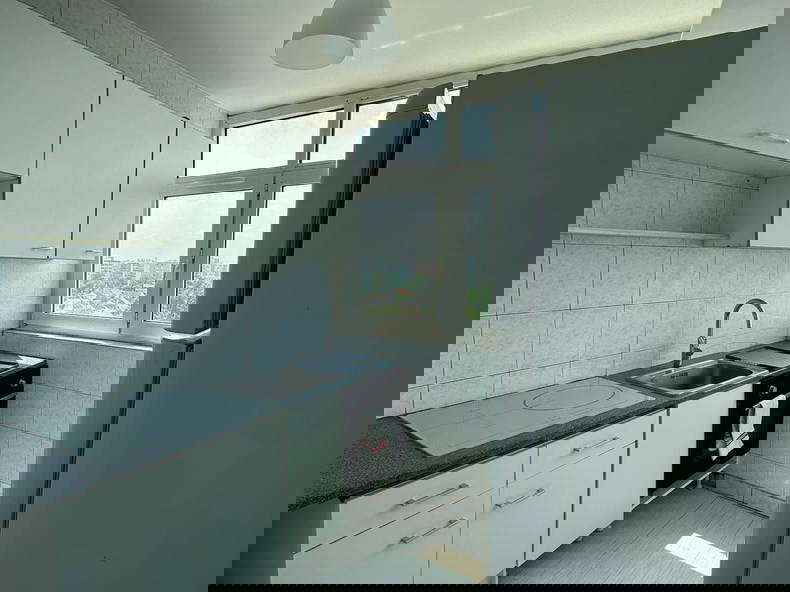 Kolokation Évry-Courcouronnes 567091-2