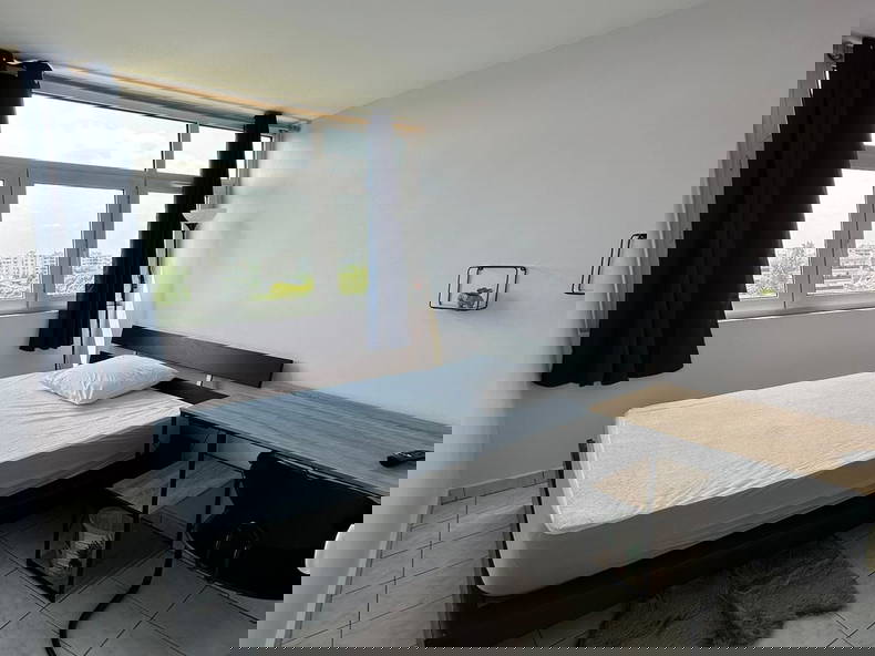 Kolokation Évry-Courcouronnes 567091-3