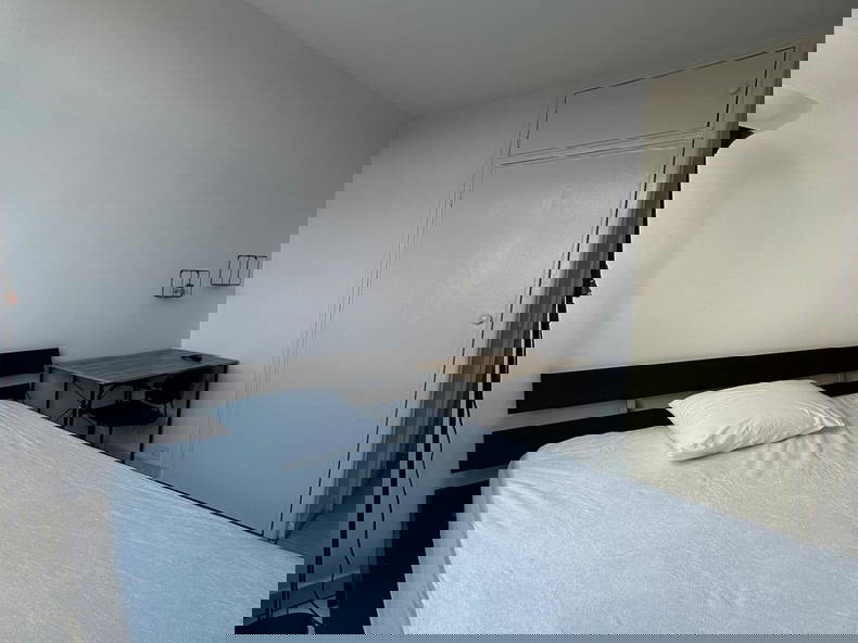 Kolokation Évry-Courcouronnes 567091-4