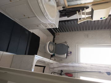 Chambre chez l'habitant à louer à La Queue-En-Brie - photo 1 : salle de bain-1