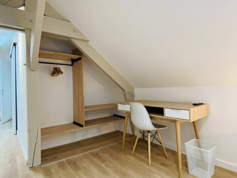 Collocazione Orléans 250801-5