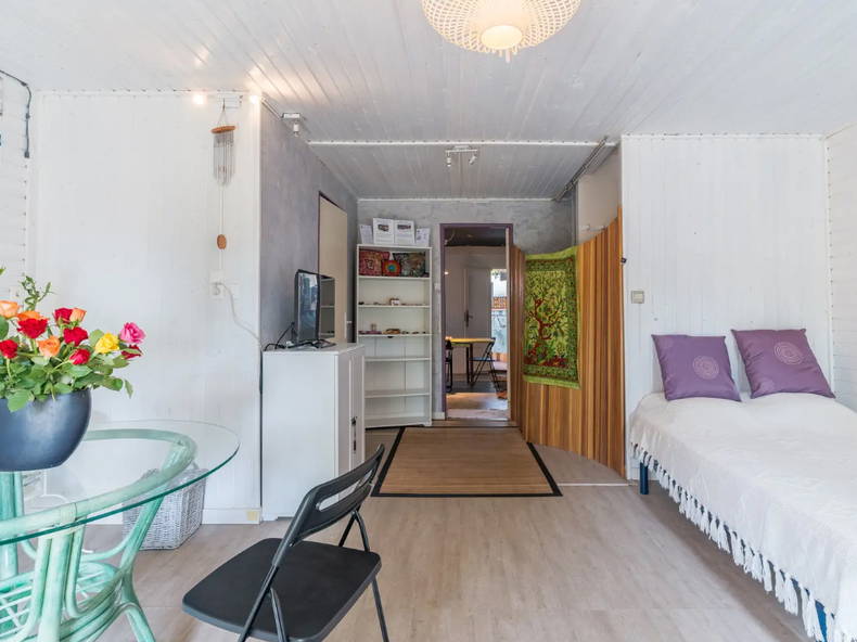 Homestay Pélissanne 494491-2