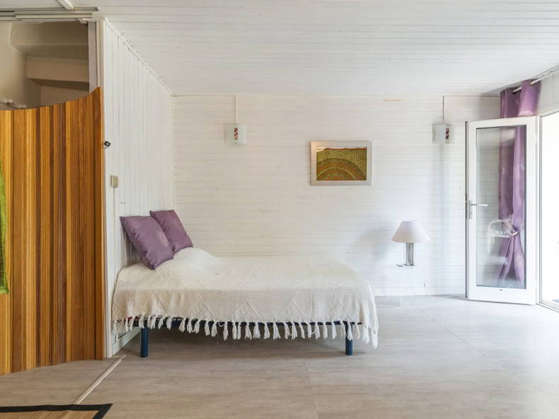 Homestay Pélissanne 494491-3