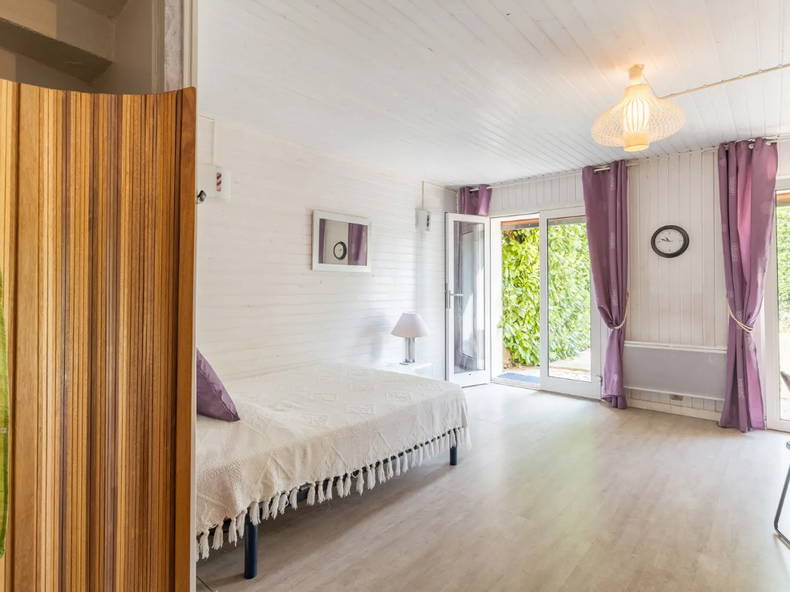 Homestay Pélissanne 494491-4