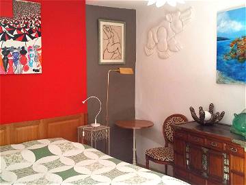 Room For Rent Sainte-Eulalie-D'olt 111085-1