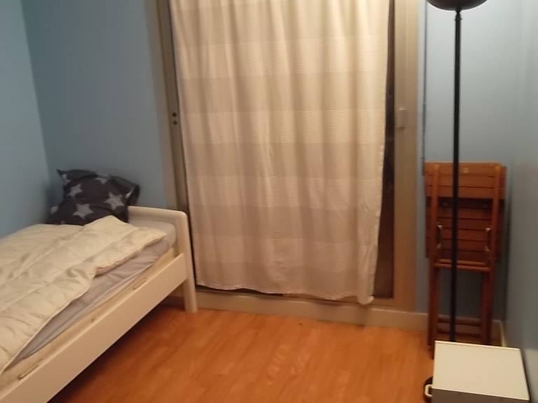 Chambre Chez L'habitant Courbevoie 25706-1