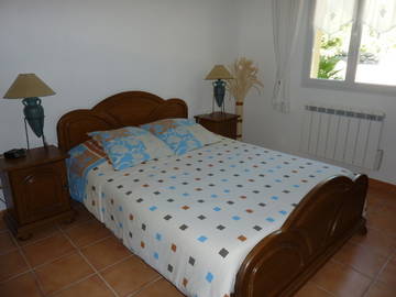 Room For Rent Trans-En-Provence 35425