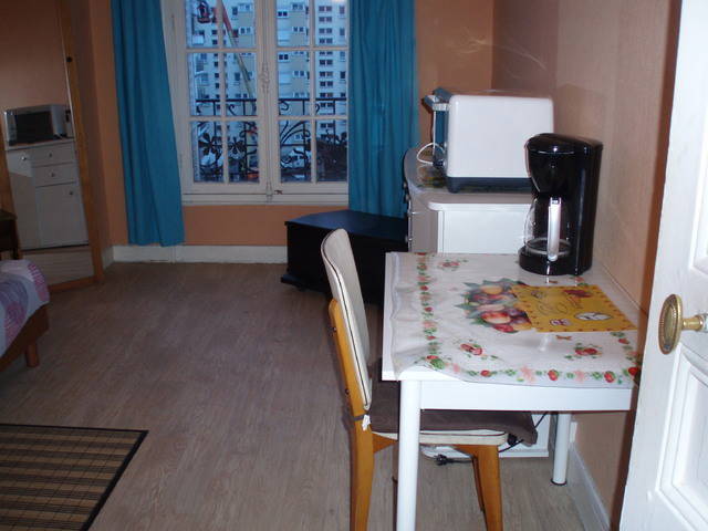 Homestay Courbevoie 42078