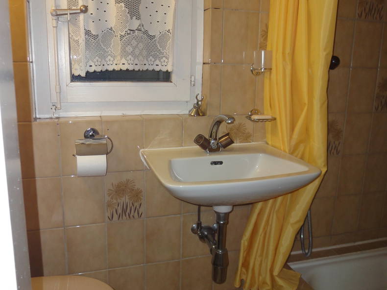 Hemvistelse Gland 55117-1