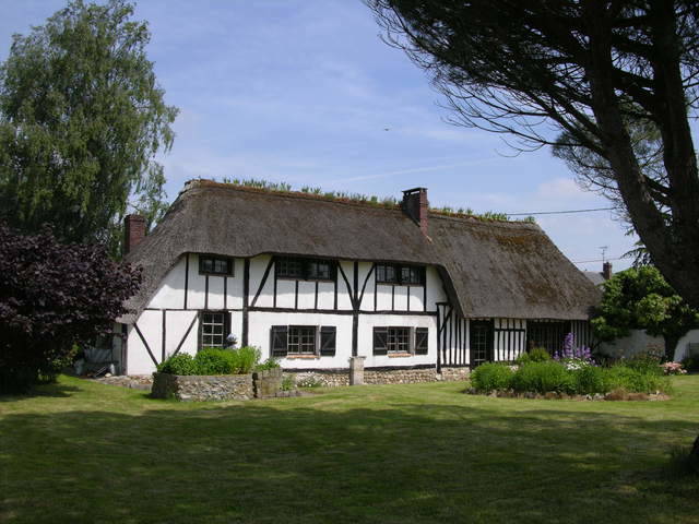 Chambre Chez L'habitant Sainte-Colombe-la-Commanderie 55164-2