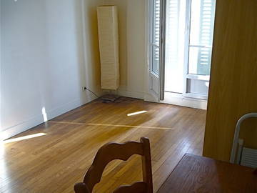 Room For Rent Paris 55380