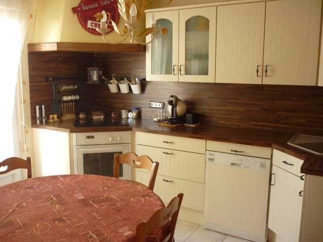 Homestay Sainte-Geneviève-des-Bois 57386-3