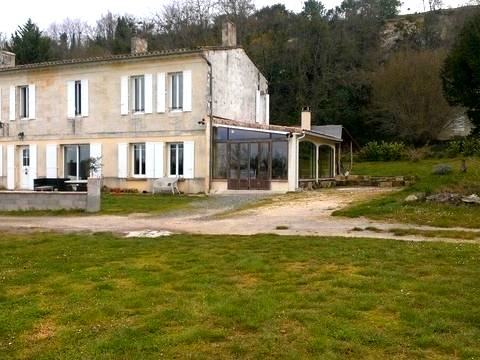 Chambre Chez L'habitant Bayon-sur-Gironde 59449-1