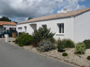 Homestay Saint-Georges-de-Pointindoux 83113