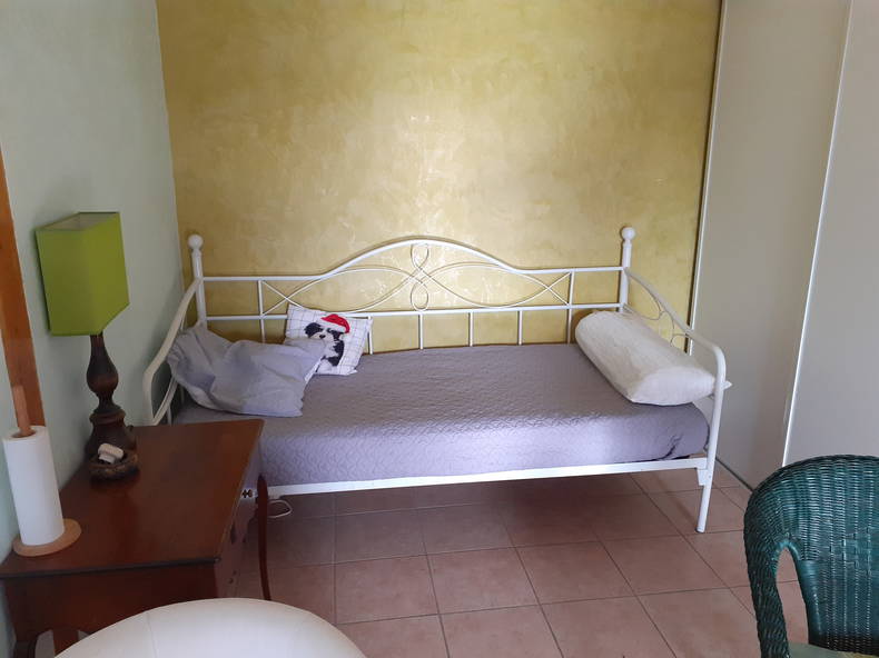 Homestay Sourcieux-les-Mines 240732-2