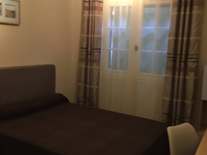 Chambre Chez L'habitant Milhaud 260761-1