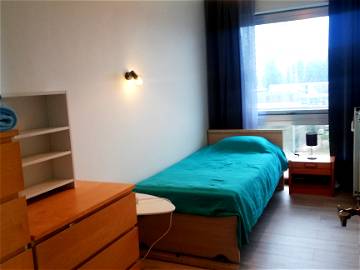 Private Room Molenbeek-Saint-Jean 267279-1