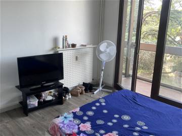 Room For Rent Annemasse 400098