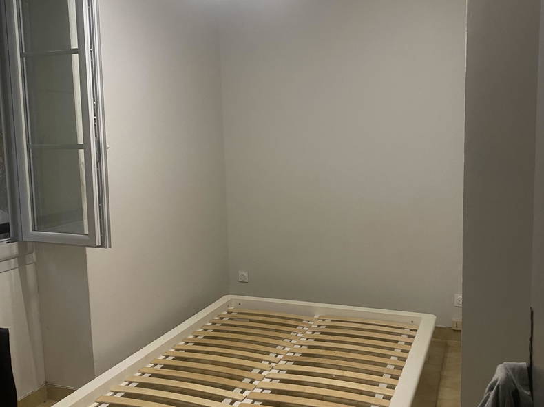 Kolokation Pézenas 410263-1