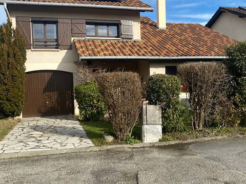 Homestay Crolles 477137-1