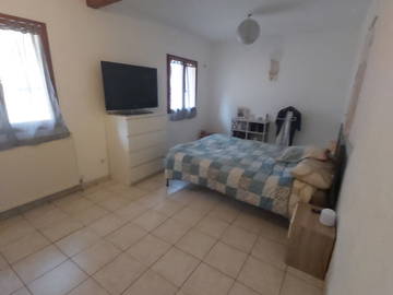 Chambre À Louer Pugey 478779