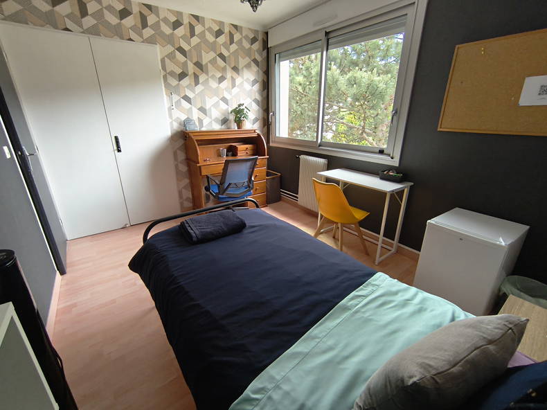Homestay Miribel 483791-2