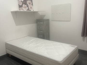 Homestay Villeurbanne 513611-3