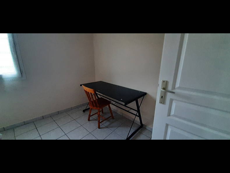 Chambre Chez L'habitant Vesseaux 525570-4