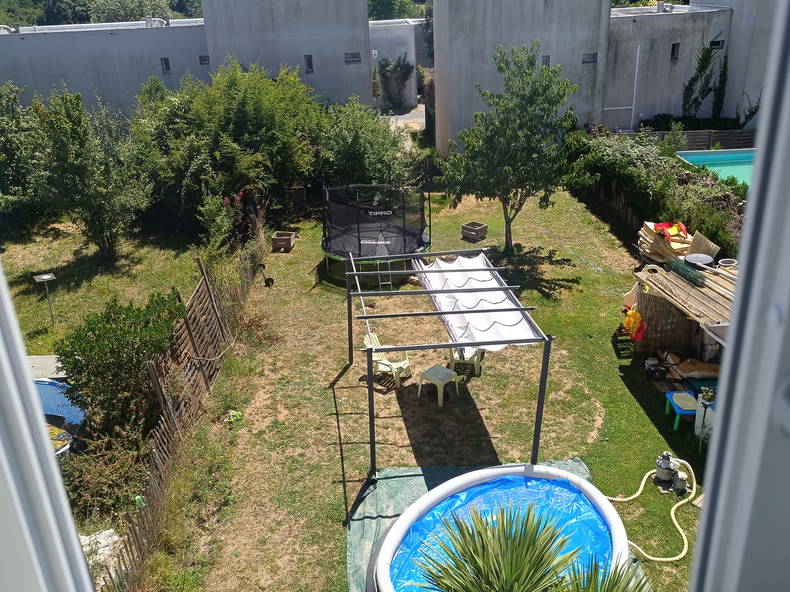 Kolokation Floirac 579578-3