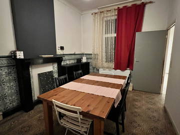 Wohngemeinschaft Charleroi 628310-3