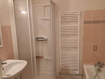 Homestay for rent in Rennes - photo 5 : Other room-5