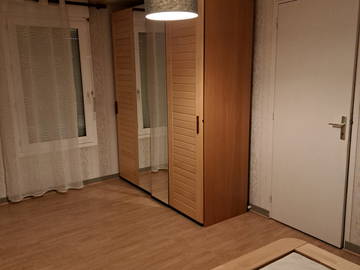 Homestay for rent in Rennes - photo 4 : Bedroom-4