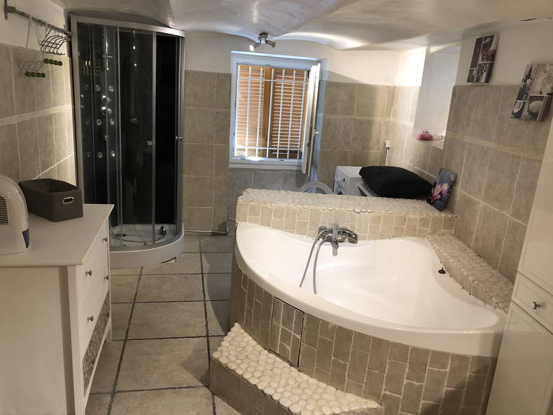 Kolokation Nice 635457-4