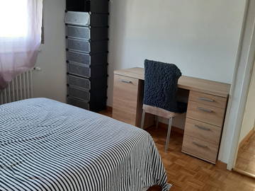 Homestay for rent in Morges - photo 31 : Bedroom-31