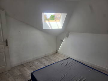 Chambre chez l'habitant à louer à Fougères - photo 2 : chambre-2