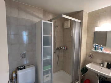 Wohngemeinschaft zur Miete in Lausanne - Foto 2 : Badezimmer-2