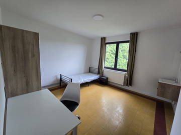 Chambre chez l'habitant à louer à Charleroi - photo 4 : chambre-4