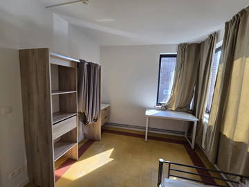 Chambre chez l'habitant à louer à Charleroi - photo 6 : chambre-6