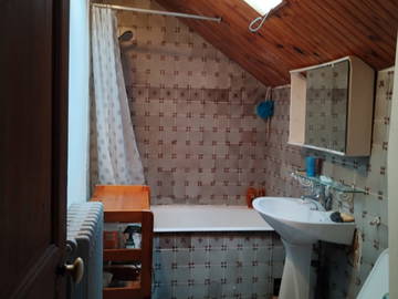 Chambre chez l'habitant à louer à Bures-Sur-Yvette - photo 4 : salle de bain-4
