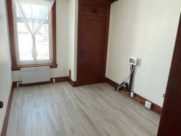 Coliving à louer à Berthier-Sur-Mer - photo 11 : chambre-11