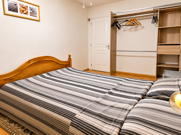 Homestay for rent in Annemasse - photo 2: Bedroom-2